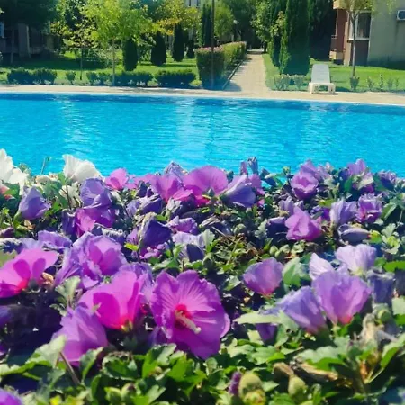 Διαμέρισμα Golf Club Mia 2 *